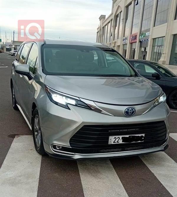 تويوتا سيينا 2022 للبيع في العراق - اربيل